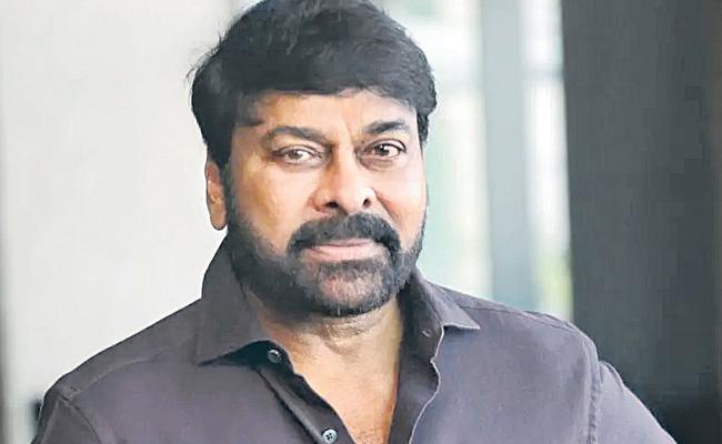 Chiranjeevi: को पद्म विभूषण से सम्मानित, टॉलीवुड का गर्व