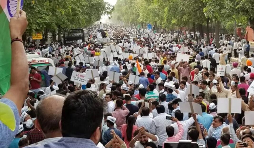 AAP Delhi rally: Strategic Challenges & Mobilization Efforts